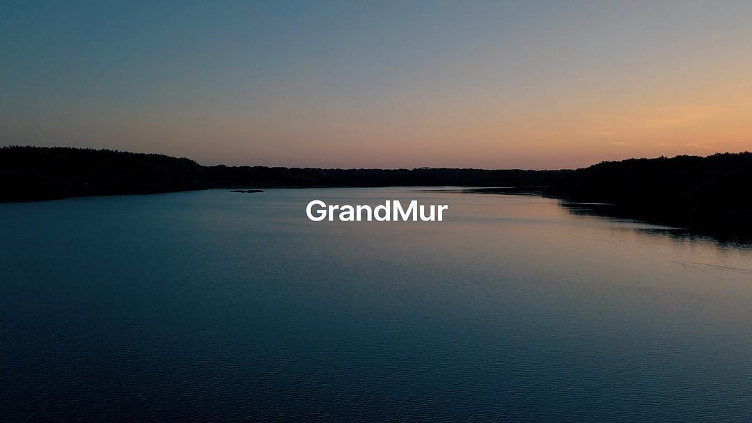 GrandMur cover